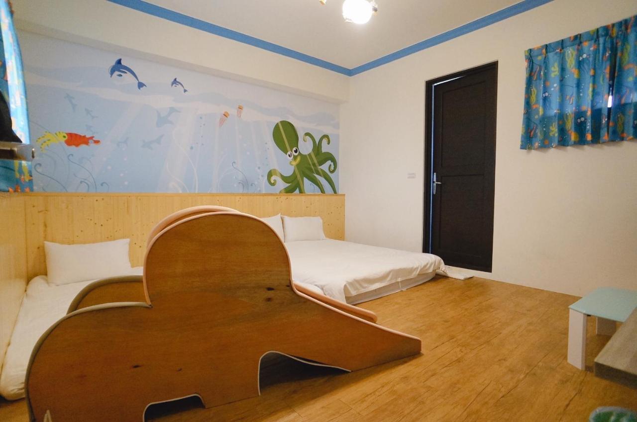 הואליין סיטי Childlike Innocence Homestay מראה חיצוני תמונה