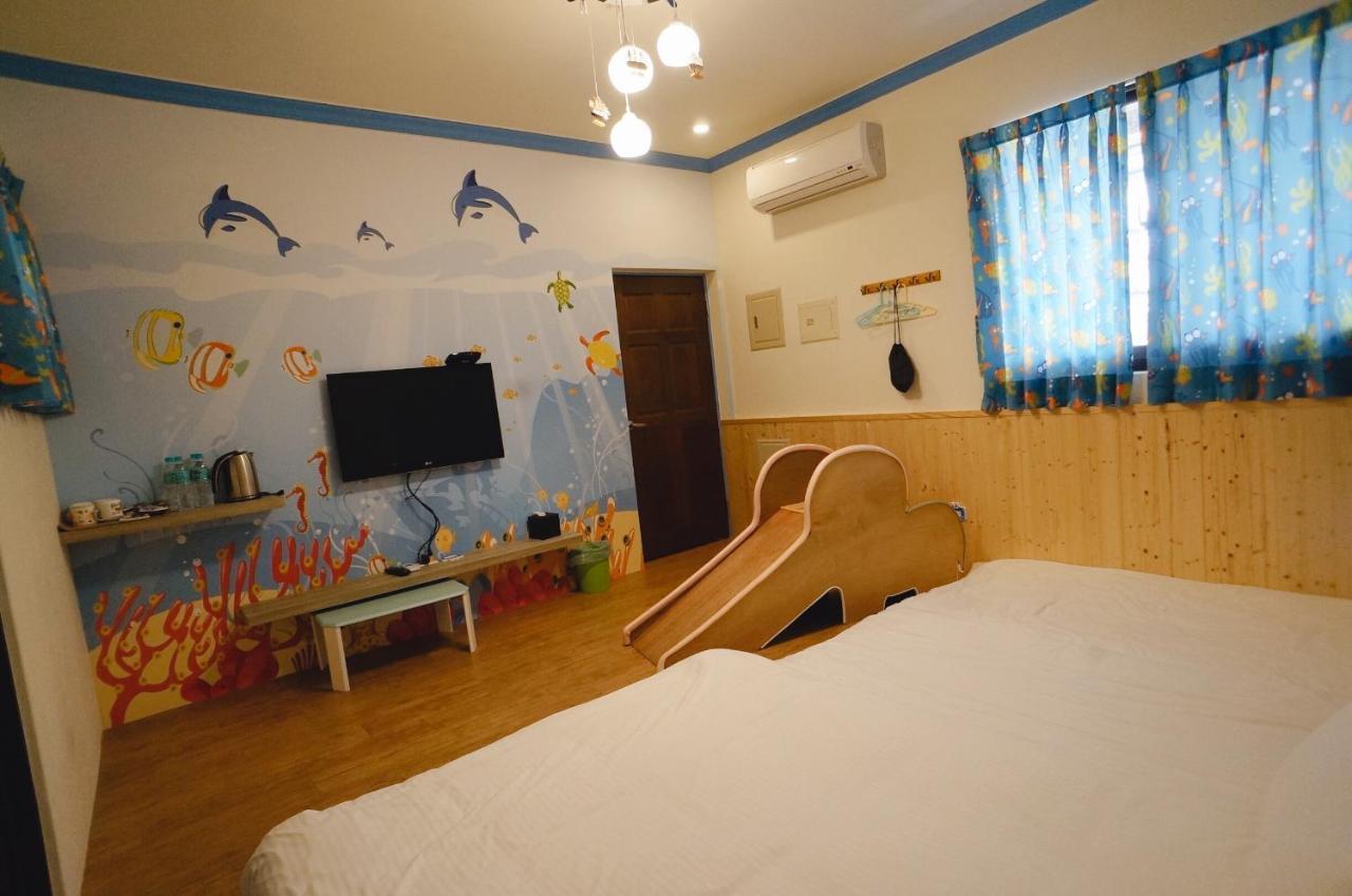 הואליין סיטי Childlike Innocence Homestay מראה חיצוני תמונה